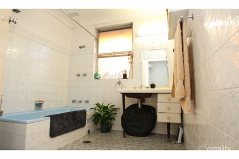 Property photo of 4/1 Mosbri Crescent The Hill NSW 2300