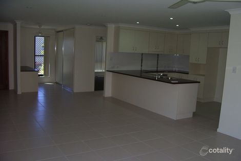 Property photo of 1/10 Jooloo Court Kin Kora QLD 4680