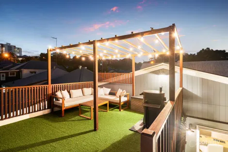Property photo of 37 Gloucester Street Highgate Hill QLD 4101
