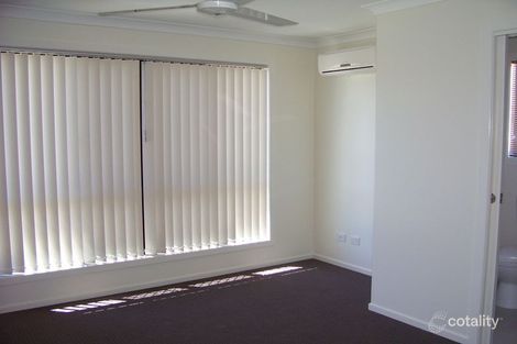 Property photo of 1/10 Jooloo Court Kin Kora QLD 4680