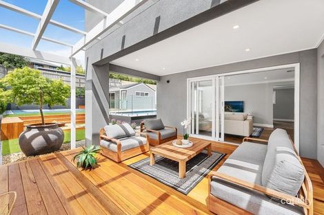 Property photo of 29 Highpoint Crescent Highton VIC 3216