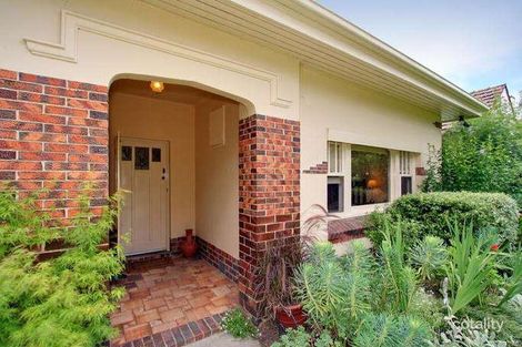 Property photo of 21 Orrong Crescent Camberwell VIC 3124