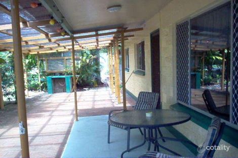 21 Maud St, Flying Fish Point, QLD 4860