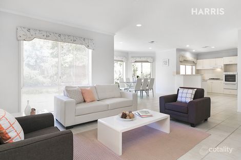 Property photo of 27 Gleeson Crescent Rostrevor SA 5073