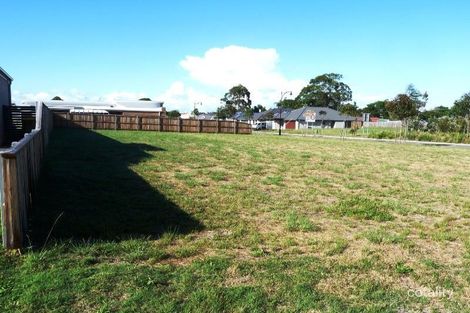 60 Diggers Dr, Tanilba Bay, NSW 2319