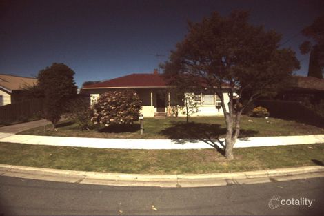 26 Myrtle Gr, North Shore, VIC 3214