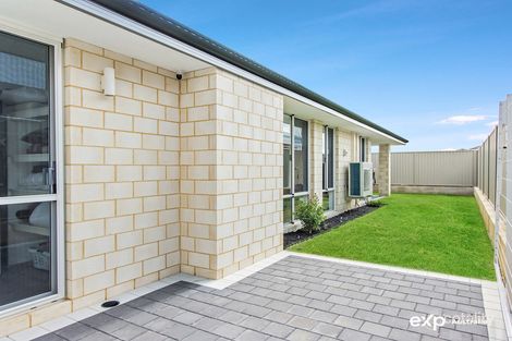 Property photo of 74 Highbury Boulevard Baldivis WA 6171