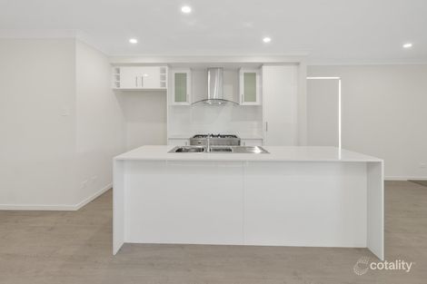 Property photo of 33 Aberdeen Circuit Spring Mountain QLD 4300