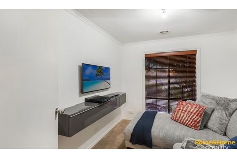 Property photo of 11 Rushcutters Place Taylors Hill VIC 3037