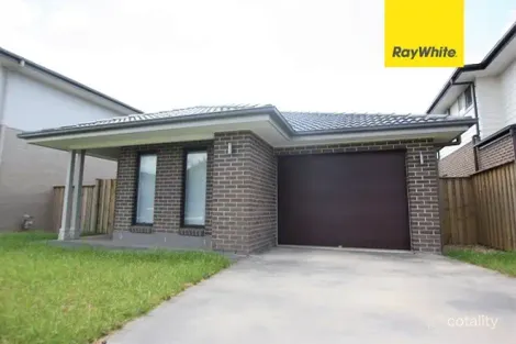 95 Dalmatia Ave, Edmondson Park, NSW 2174