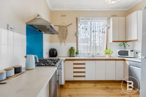 Property photo of 22 Albert Street Ararat VIC 3377
