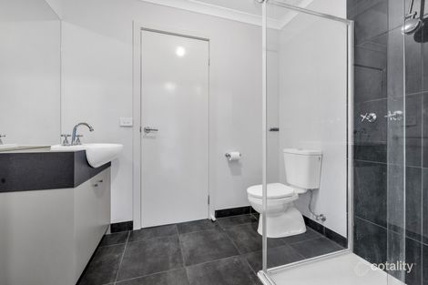 Property photo of 26 Heathwren View Werribee VIC 3030