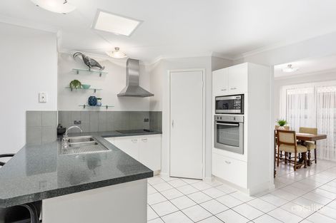 Property photo of 5 Kuranya Court Arana Hills QLD 4054
