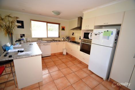 Property photo of 1 Captain Cook Close Arundel QLD 4214