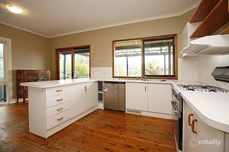 Property photo of 17 Girdlestone Circuit Calwell ACT 2905