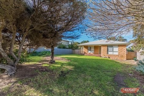 Property photo of 19 Anglers Road Sunderland Bay VIC 3922