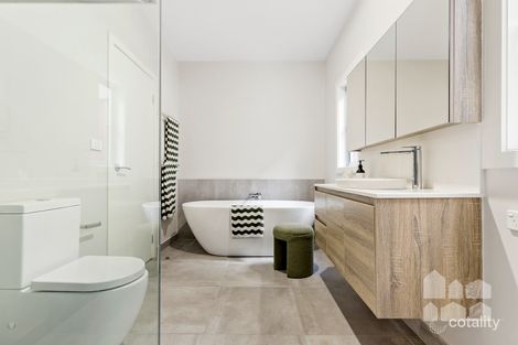 Property photo of 10 Emma Street Seddon VIC 3011
