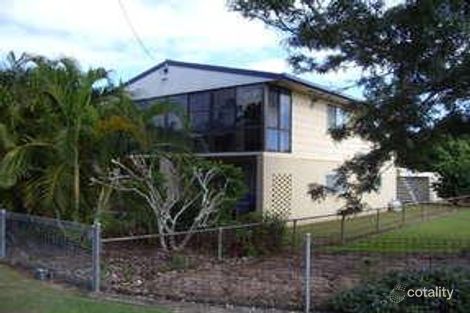 3 Herbert St, Urangan, QLD 4655