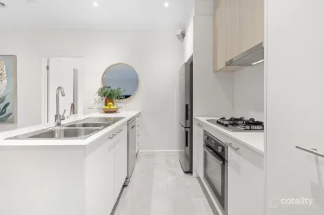 Property photo of 11 Haymic Place Tyabb VIC 3913