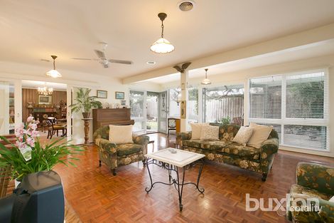 Property photo of 3 Elliott Crescent Dingley Village VIC 3172