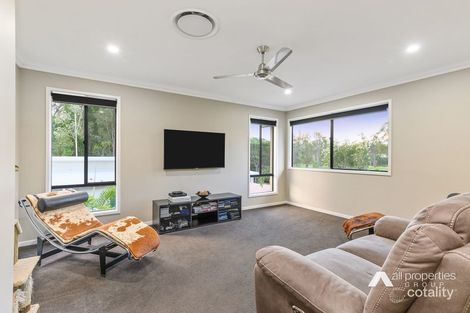 Property photo of 9 Halifax Circuit Pimpama QLD 4209