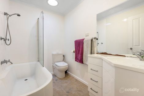 Property photo of 21 Cloverdale Drive Corio VIC 3214