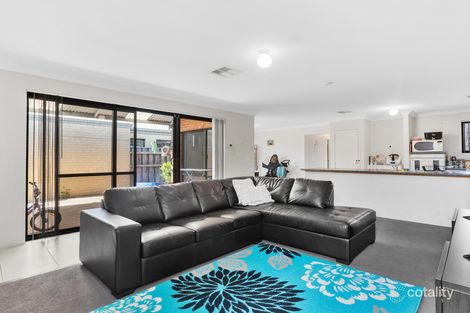 Property photo of 22 Cardowan Drive Ellenbrook WA 6069