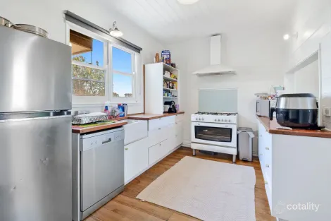 Property photo of 9 Mitchell Street Belmont VIC 3216