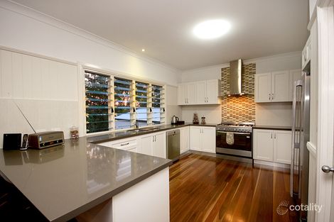 Property photo of 18 Burke Street Barellan Point QLD 4306