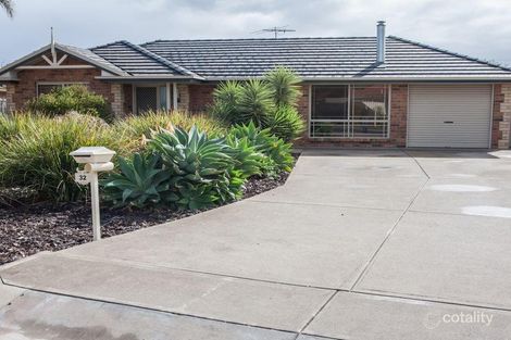32 Barracoota Cres, Aldinga Beach, SA 5173