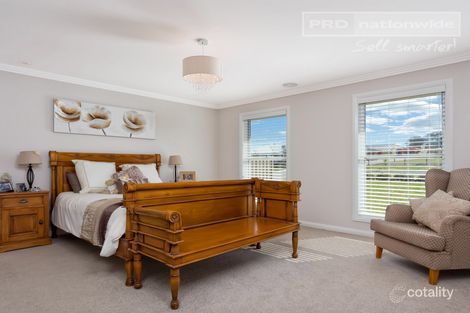 Property photo of 83 Stirling Boulevard Tatton NSW 2650