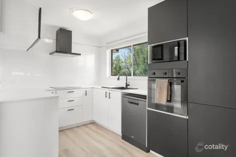 Property photo of 49 Kennedy Close Moss Vale NSW 2577