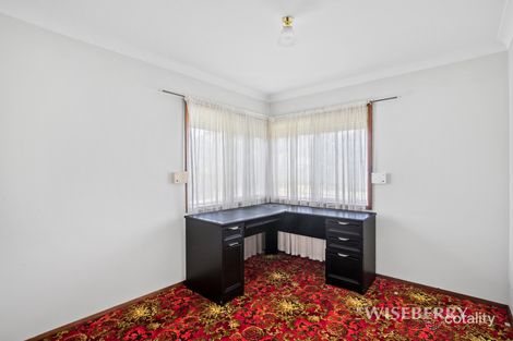 Property photo of 28 Dalton Avenue Kanwal NSW 2259