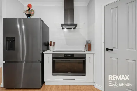 Property photo of 14 Grallina Way Tapping WA 6065