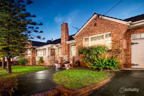 Property photo of 1 Boldrewood Parade Reservoir VIC 3073