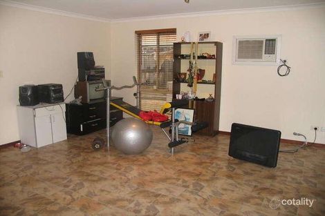 Property photo of 12 Garnsworthy Grove Stratton WA 6056