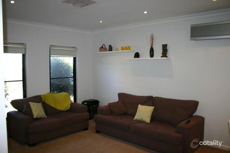 Property photo of 76 Stradbroke Avenue Swan Hill VIC 3585