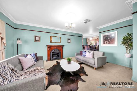 Property photo of 8 Emerson Court Berwick VIC 3806