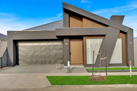 12 Powderbark Cres, Mickleham, VIC 3064