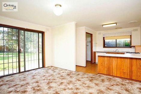 Property photo of 3 Swan Place Dingley Village VIC 3172
