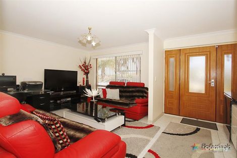 Property photo of 4 Berkley Road Marangaroo WA 6064