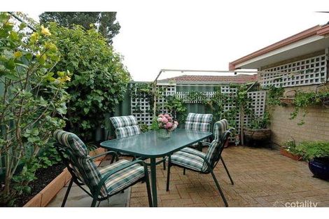 Property photo of 2/12 Ungaroo Road Westminster WA 6061