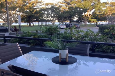Property photo of 3A/220 Marine Parade Labrador QLD 4215