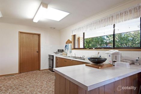 Property photo of 12 Gascoyne Circuit Kaleen ACT 2617