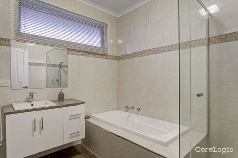 Property photo of 6 Sagramore Court Glen Waverley VIC 3150