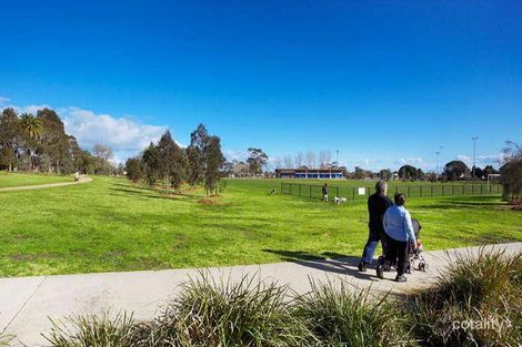 Property photo of 17 Bent Street Caulfield South VIC 3162