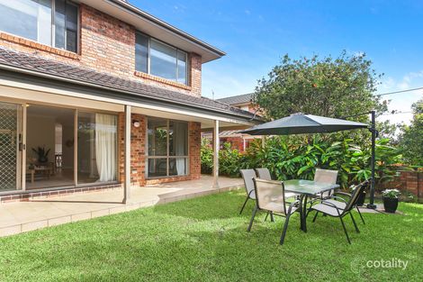 Property photo of 18 Waratah Parade Narraweena NSW 2099