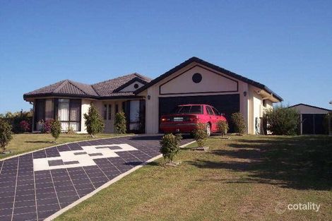 Property photo of 2 Wanderer Court Narangba QLD 4504