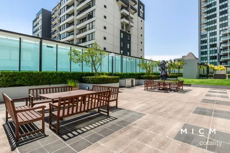 1006/28 Bank St, South Melbourne, VIC 3205