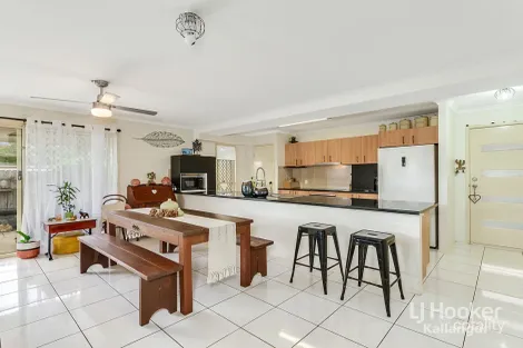 Property photo of 2/100 School Road Kallangur QLD 4503